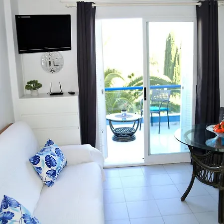Daire Cala Blanca Studio, By Bookindenia Denia