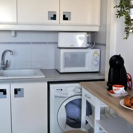 Cala Blanca Studio, By Bookindenia Apartman