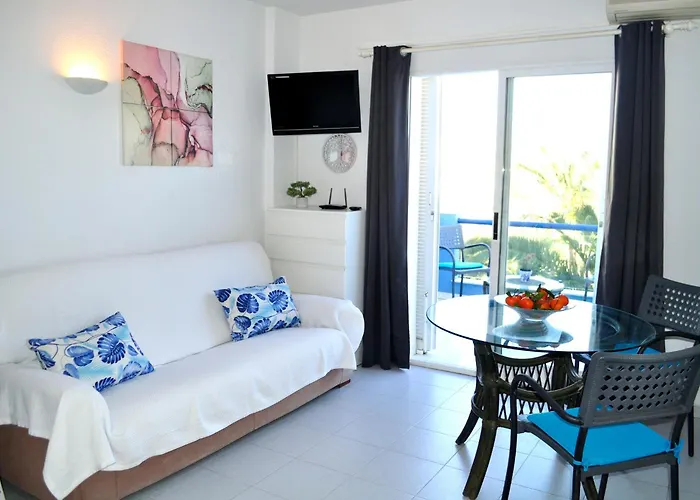 Apartman Cala Blanca Studio, By Bookindenia Denia